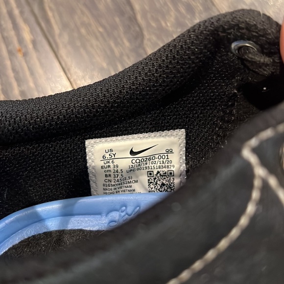 Nike SB charge worn a handful of times. With laces size 6.5 - Picture 8 of 8